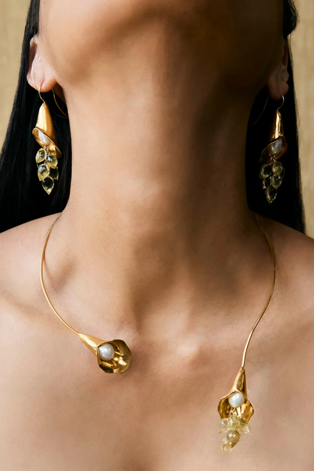 Chan Luu Calla Lily Collar Necklace Gold Mix