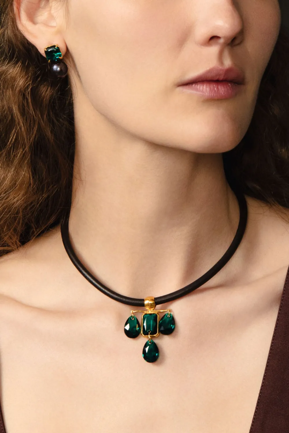 Chan Luu Caroline Collar Necklace Emerald Crystal