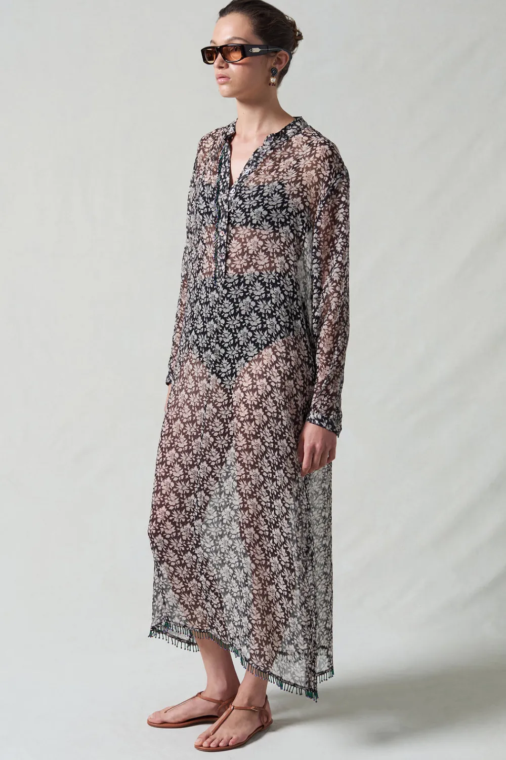 Chan Luu Eoie Beaded ik Dre Back