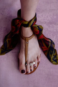 Chan Luu La Perla Toe Ring White Pearl