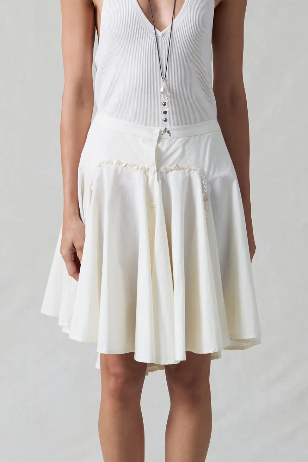 Chan Luu Rider kirt Ivory