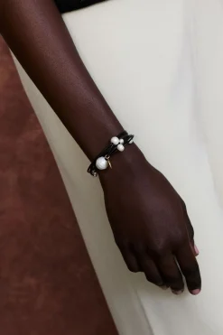 Chan Luu Strata Pearl Bracelet Gold