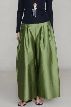 Chan Luu Techno Taffeta Utra Wide eg Trouer Tuip te